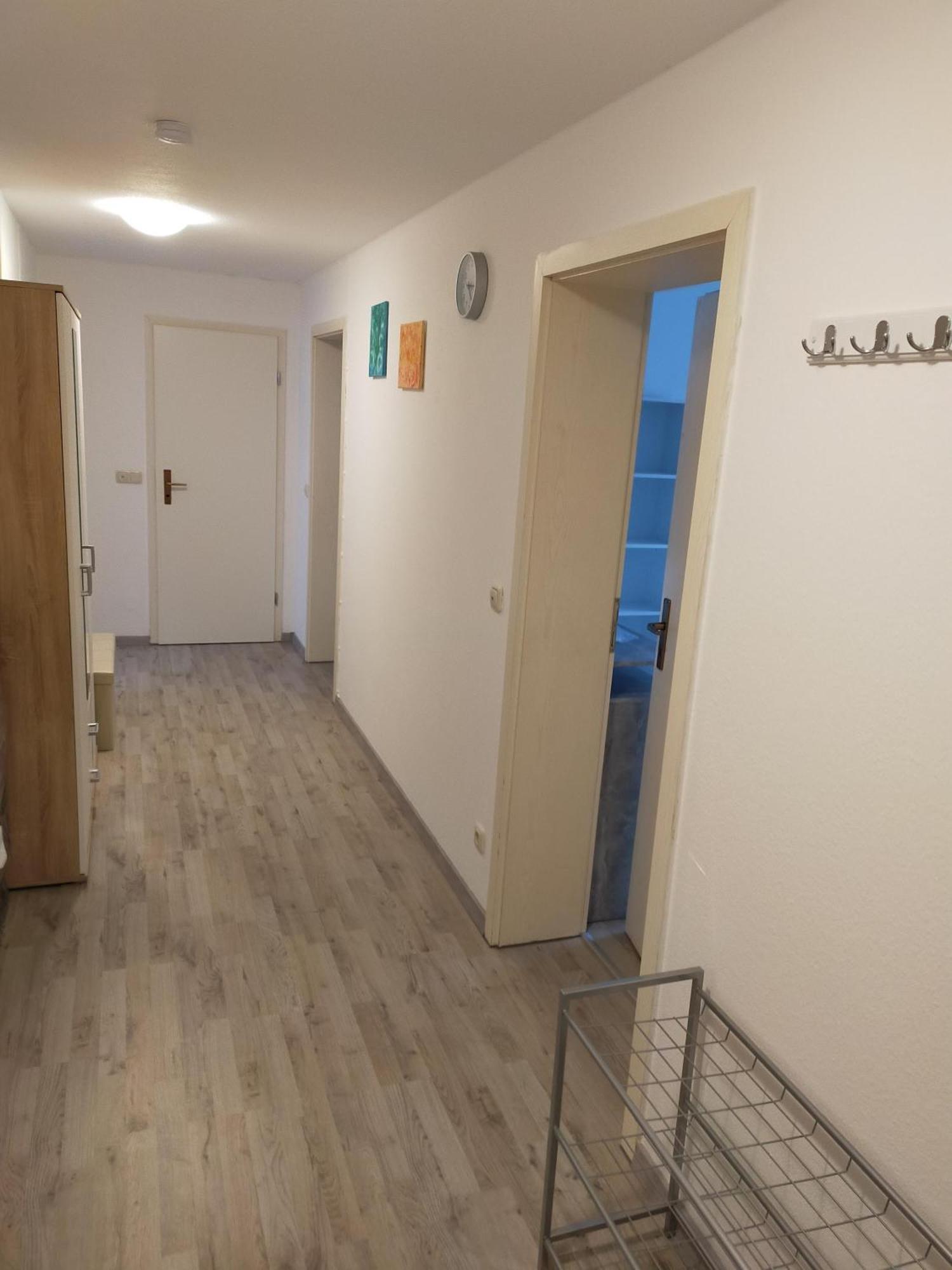 Flex Aparts - Grosse, Moeblierte Wohnung In Zwickau Mit 2 Zimmern 外观 照片
